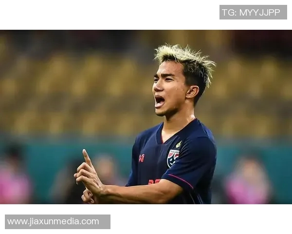 泰国足球明星的崛起与成就探秘：他们如何改变了泰国足球的未来